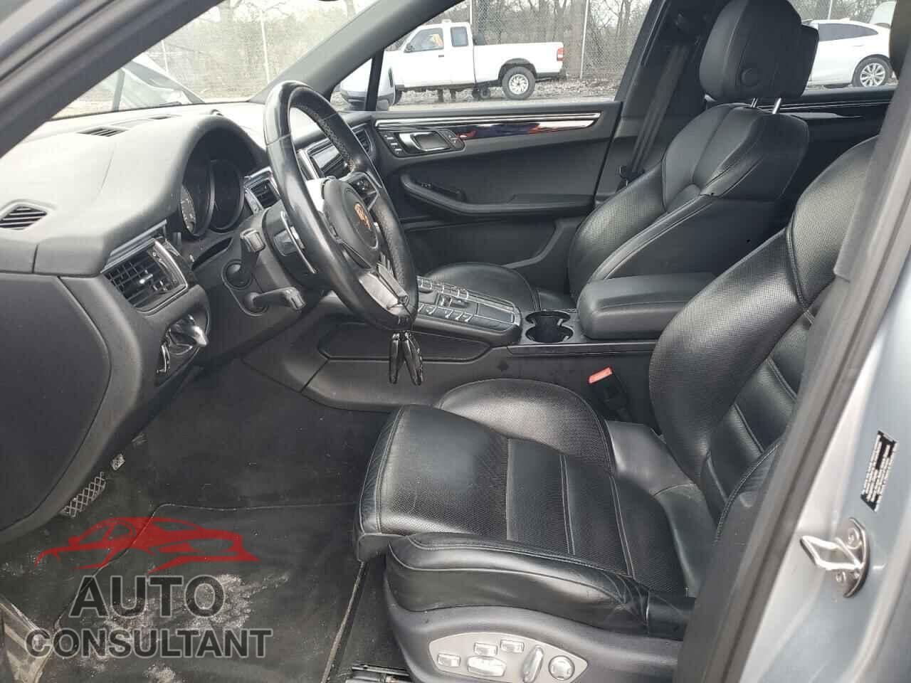 PORSCHE MACAN 2015 - WP1AB2A52FLB55949