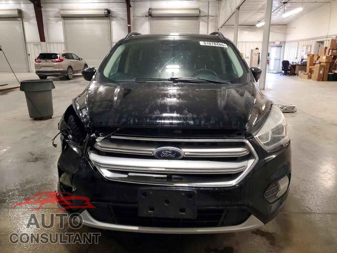 FORD ESCAPE 2017 - 1FMCU9G94HUD32162