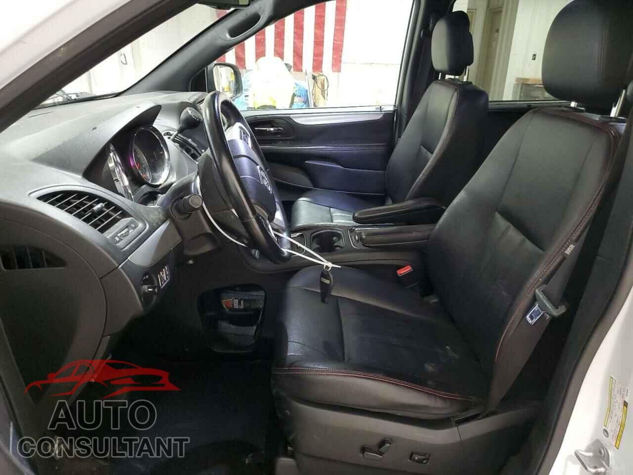 DODGE CARAVAN 2018 - 2C4RDGEG9JR238446