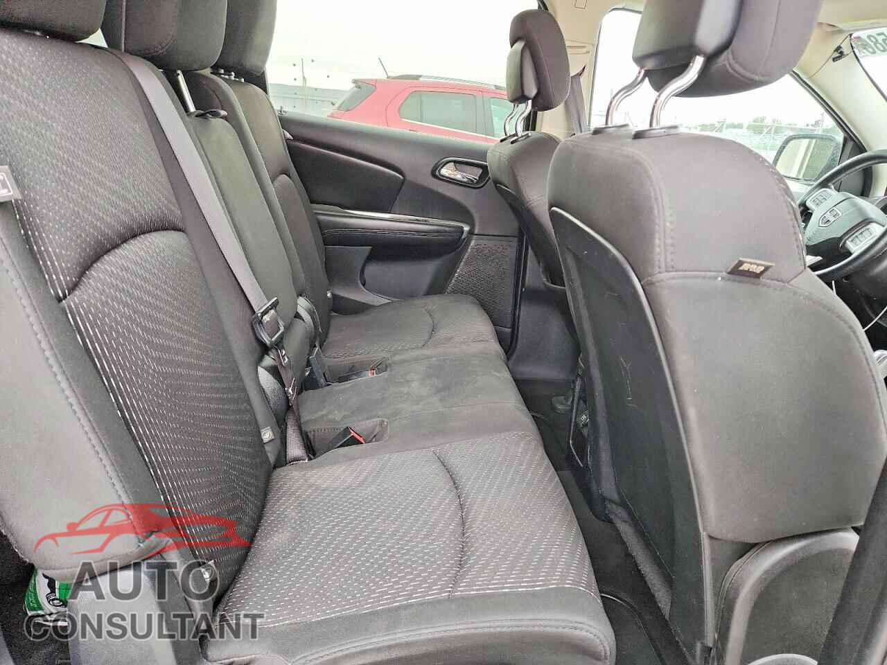 DODGE JOURNEY 2015 - 3C4PDDAG1FT619062