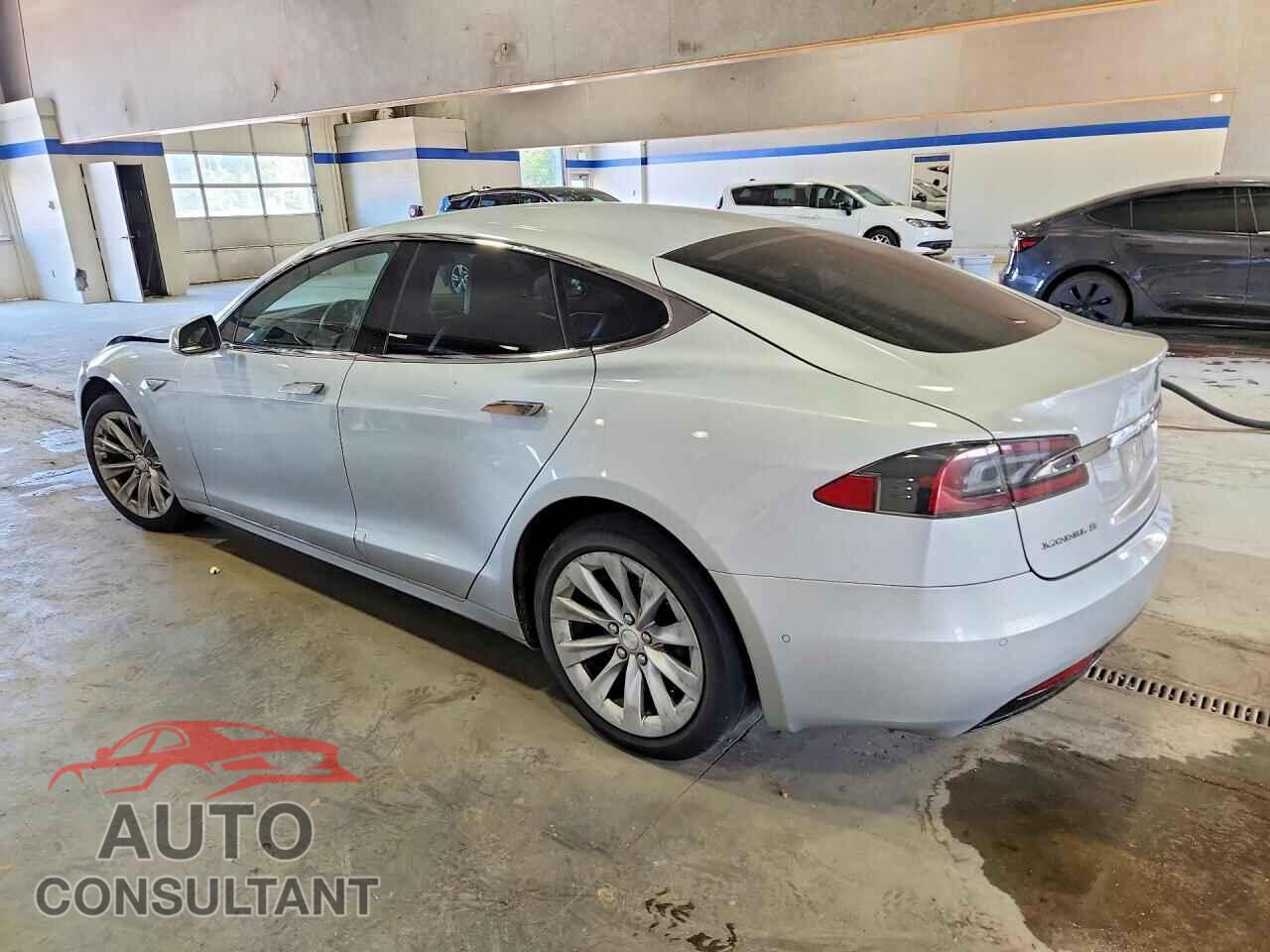 TESLA MODEL S 2016 - 5YJSA1E13GF158504