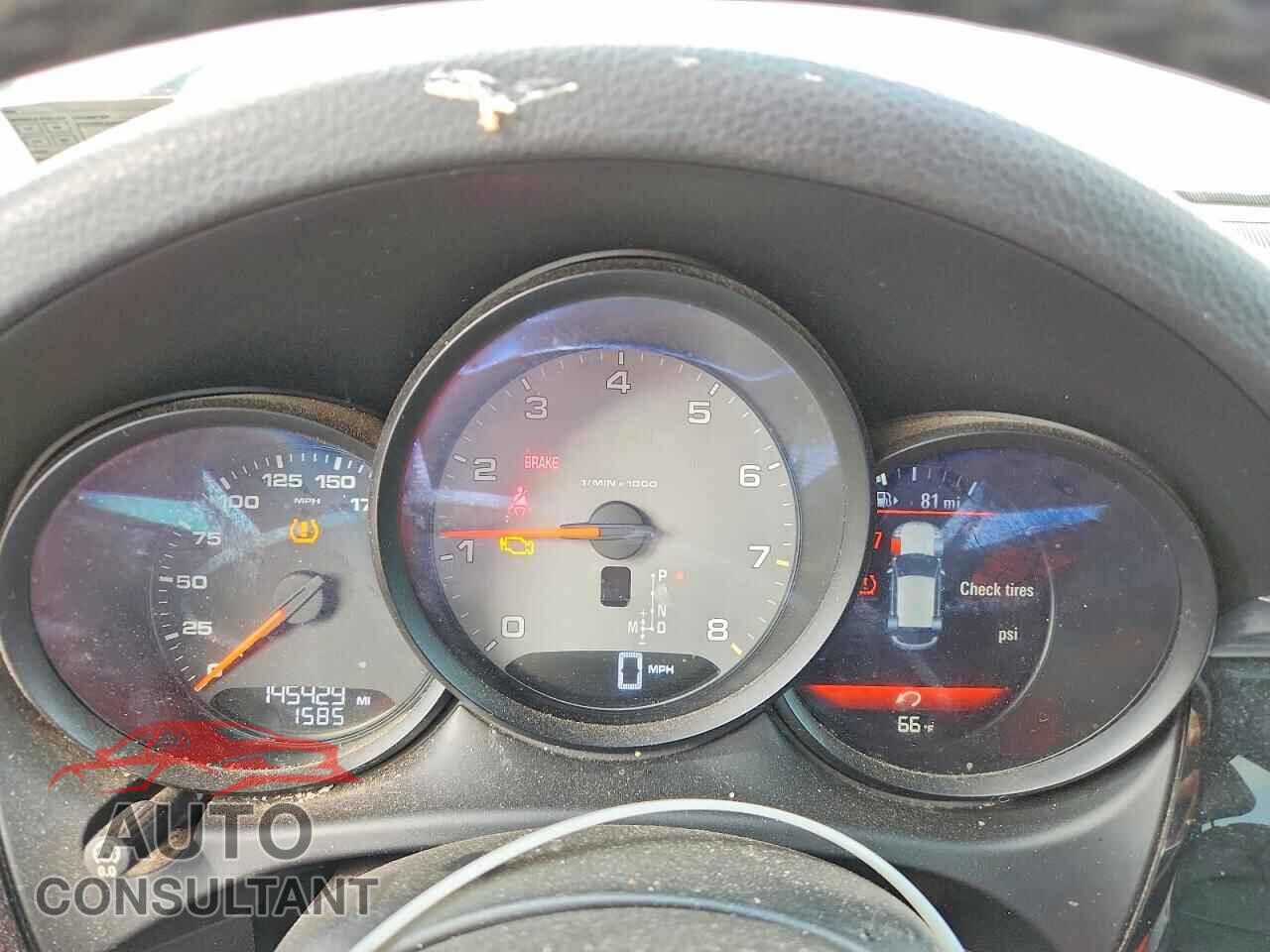PORSCHE MACAN 2015 - WP1AB2A55FLB41558