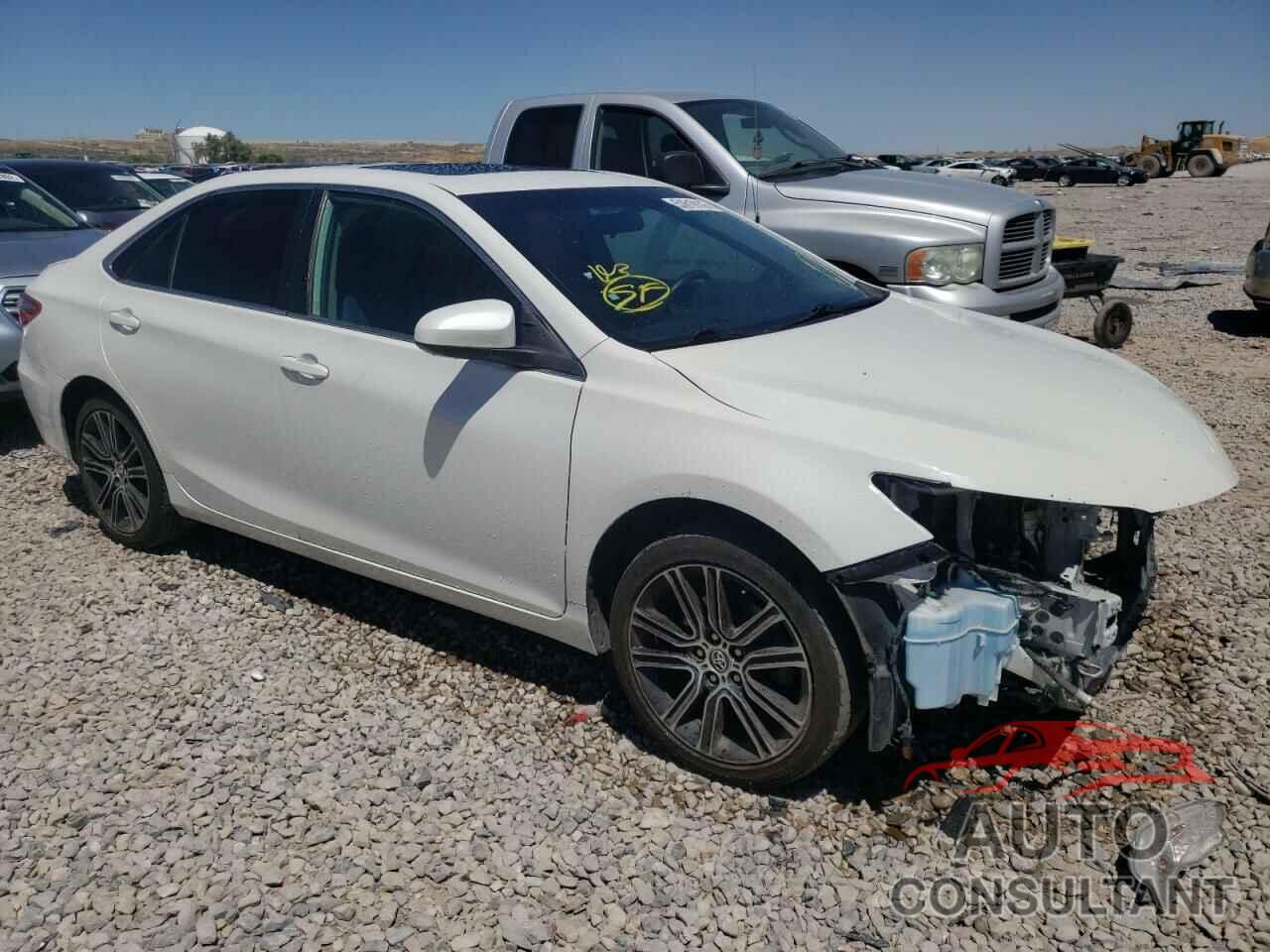 TOYOTA CAMRY 2016 - 4T1BF1FK2GU544908