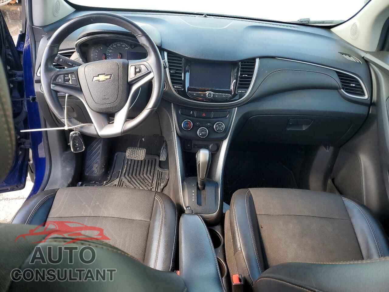 CHEVROLET TRAX 2017 - 3GNCJLSB3HL148028