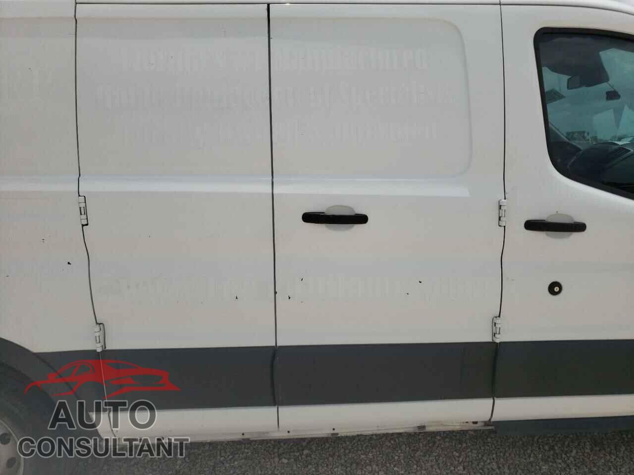 FORD TRANSIT CO 2017 - 1FTYE1ZM8HKA05169