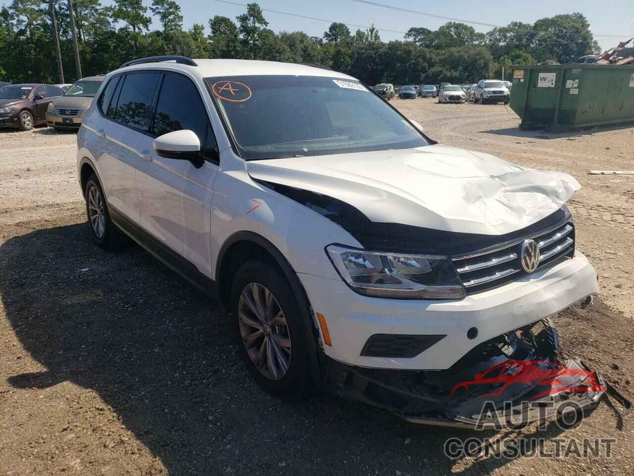 VOLKSWAGEN TIGUAN 2018 - 3VV1B7AX6JM046936