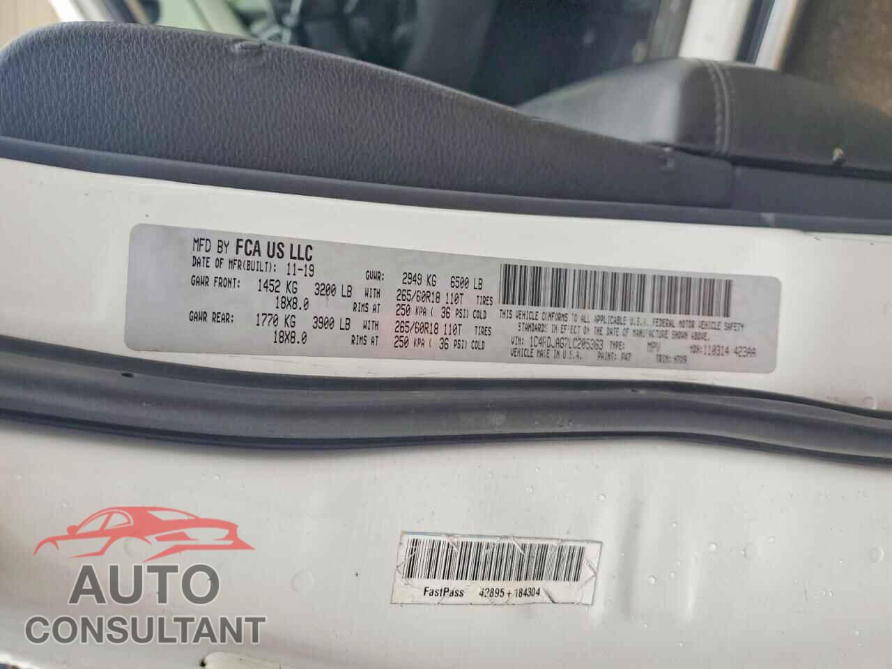 DODGE DURANGO 2020 - 1C4RDJAG7LC205363