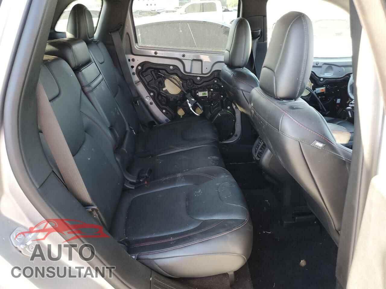 JEEP CHEROKEE 2017 - 1C4PJMBS8HW521672