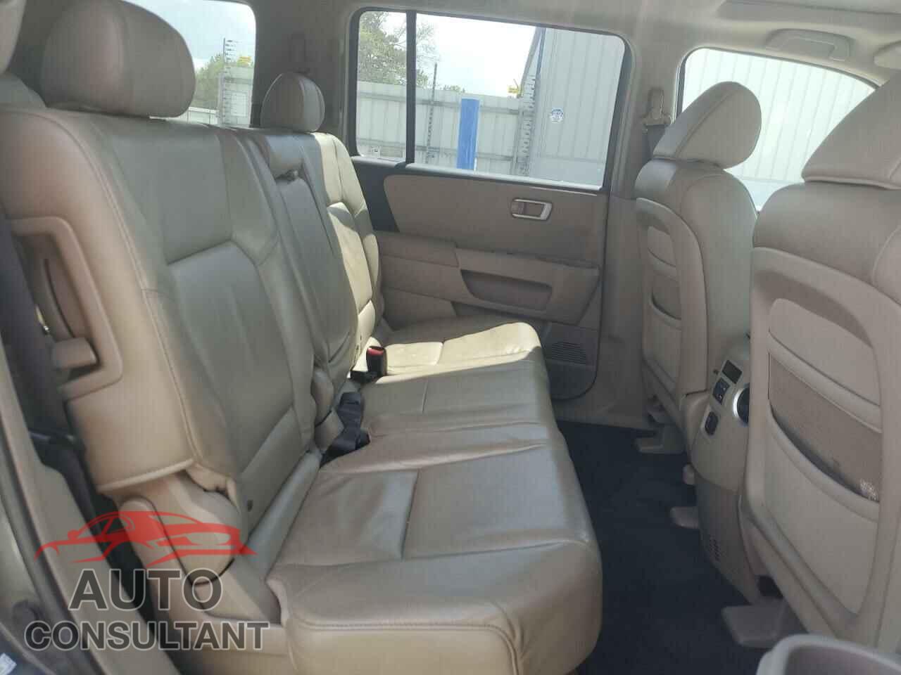 HONDA PILOT 2009 - 5FNYF48599B006726