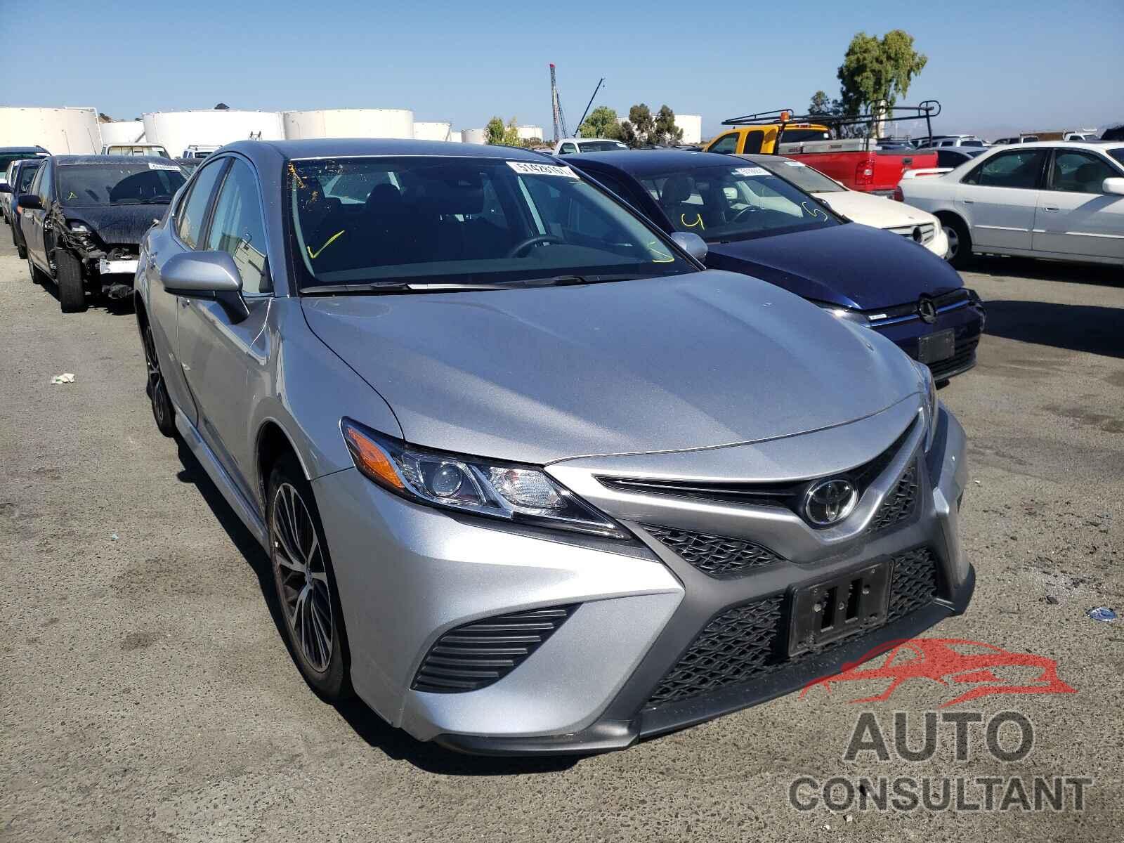 TOYOTA CAMRY 2019 - 4T1B11HKXKU831806