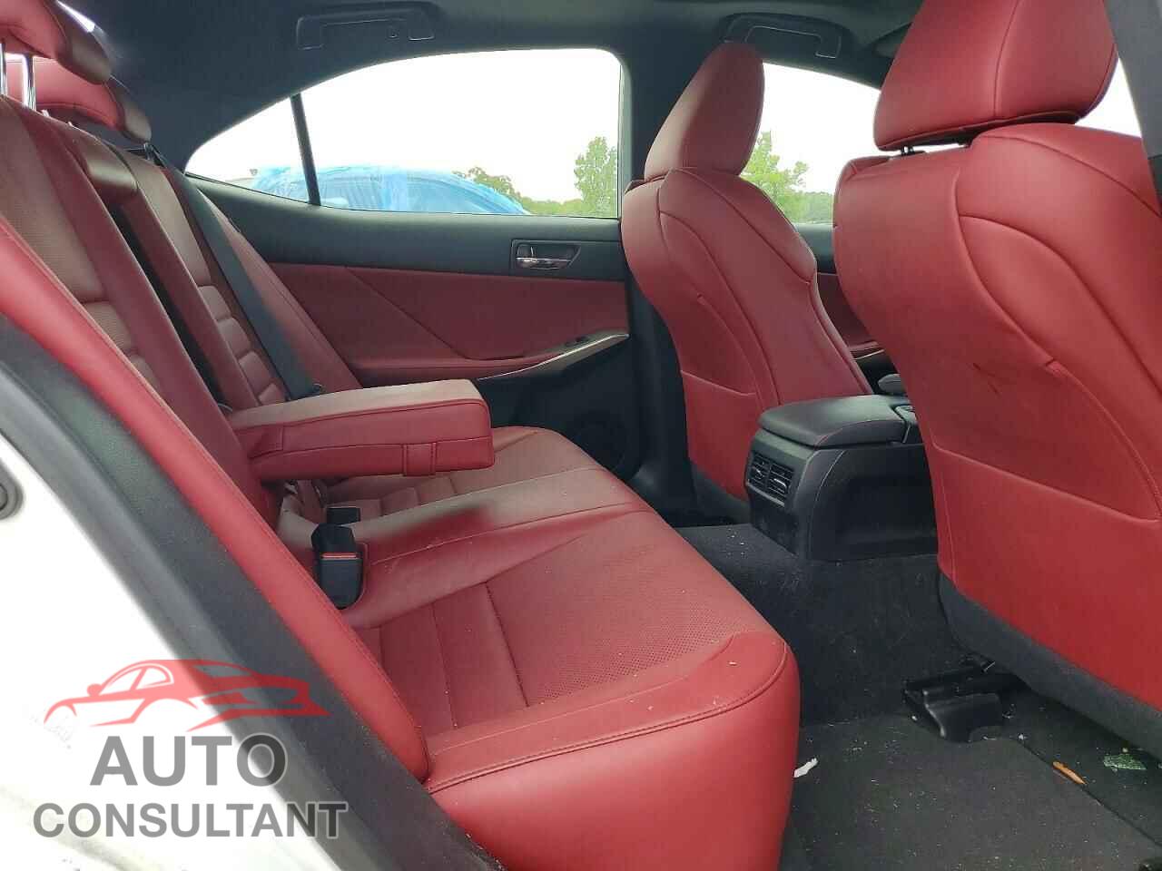 LEXUS IS 2015 - JTHBE1D29F5021984
