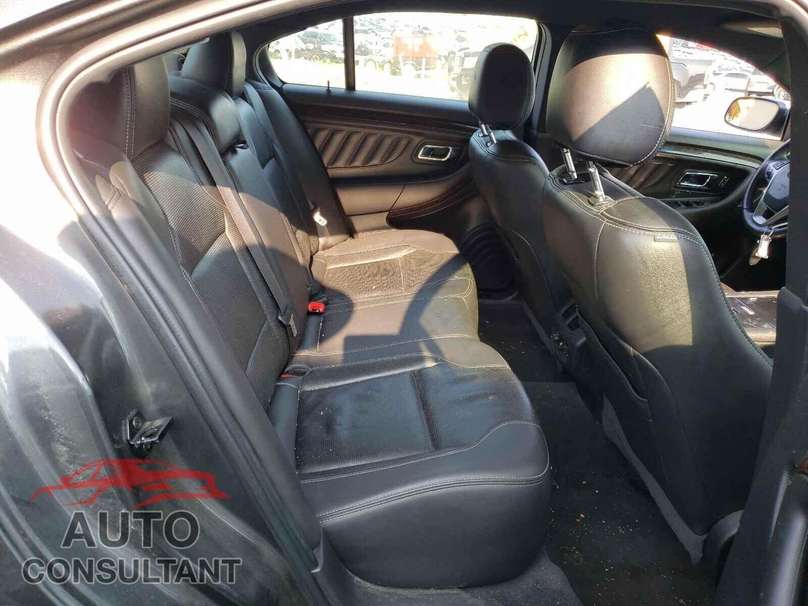 FORD TAURUS 2019 - 1FAHP2F83KG115733