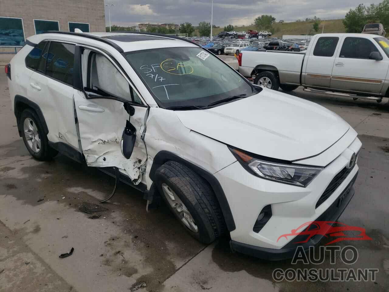 TOYOTA RAV4 2021 - 2T3P1RFV2MC196206