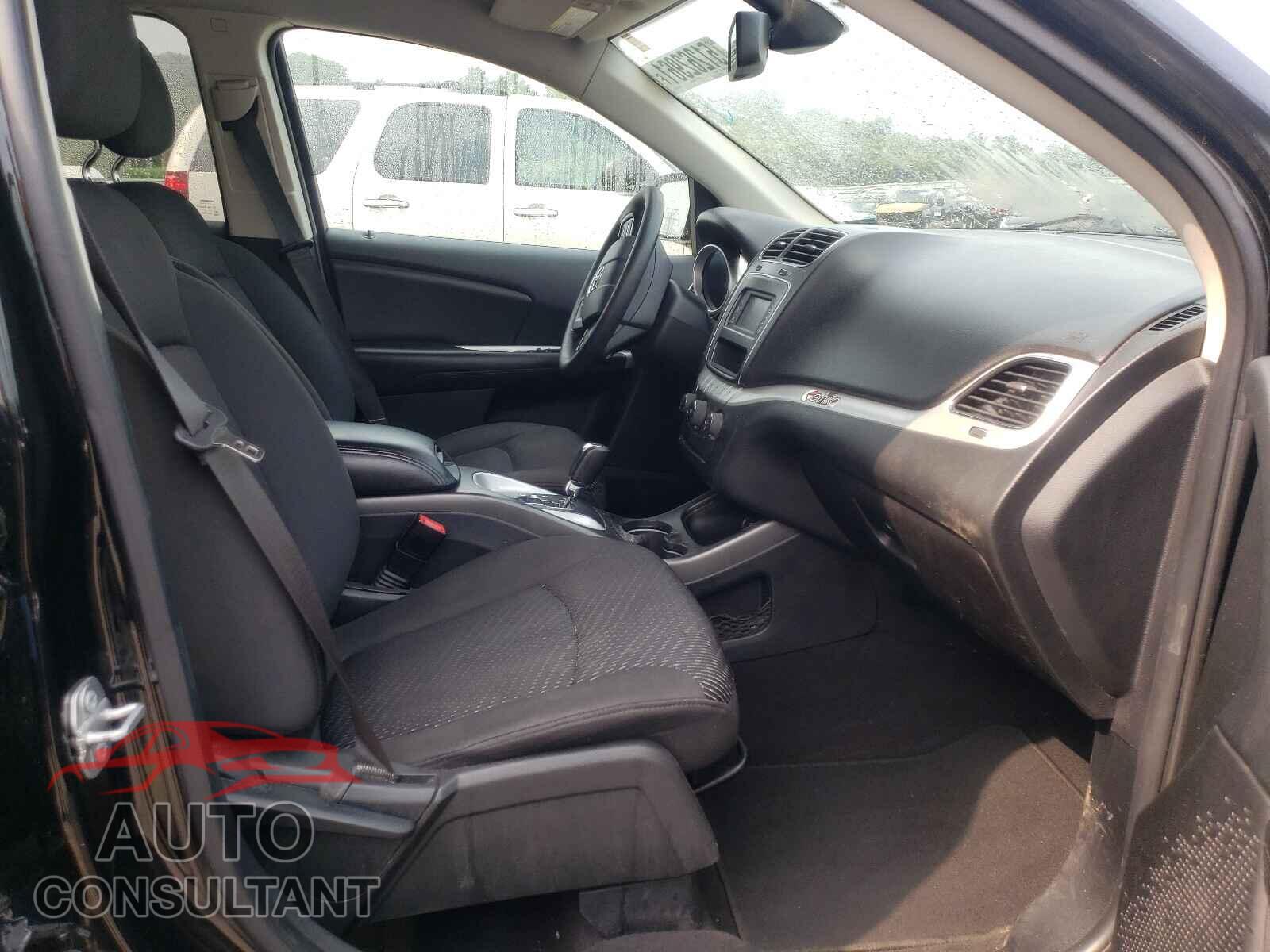 DODGE JOURNEY 2018 - 3C4PDCAB7JT531253