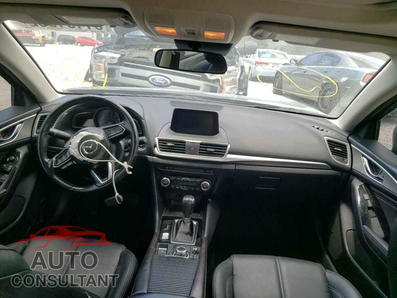 MAZDA 3 2017 - 3MZBN1V71HM101110