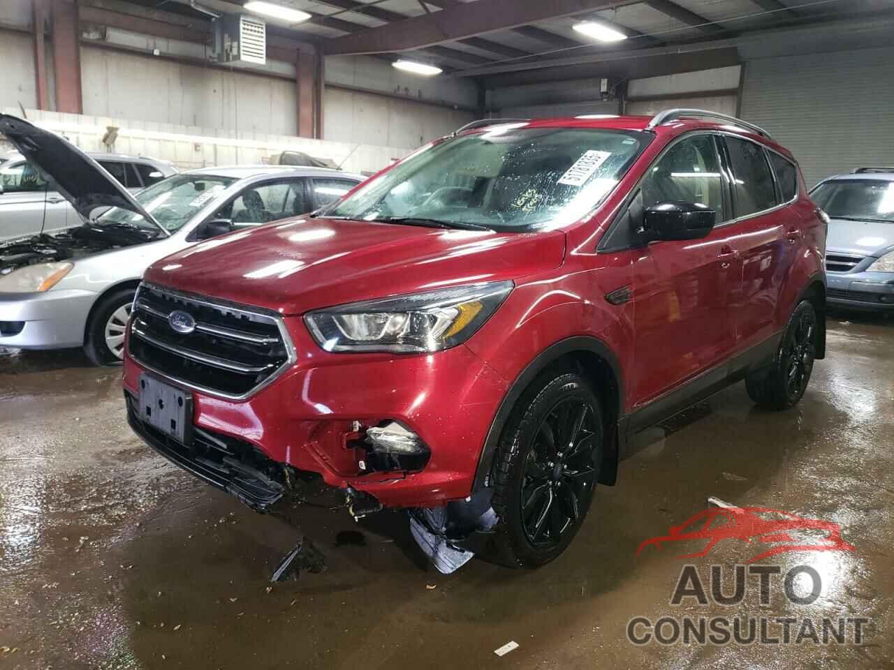FORD ESCAPE 2017 - 1FMCU9G9XHUC20742