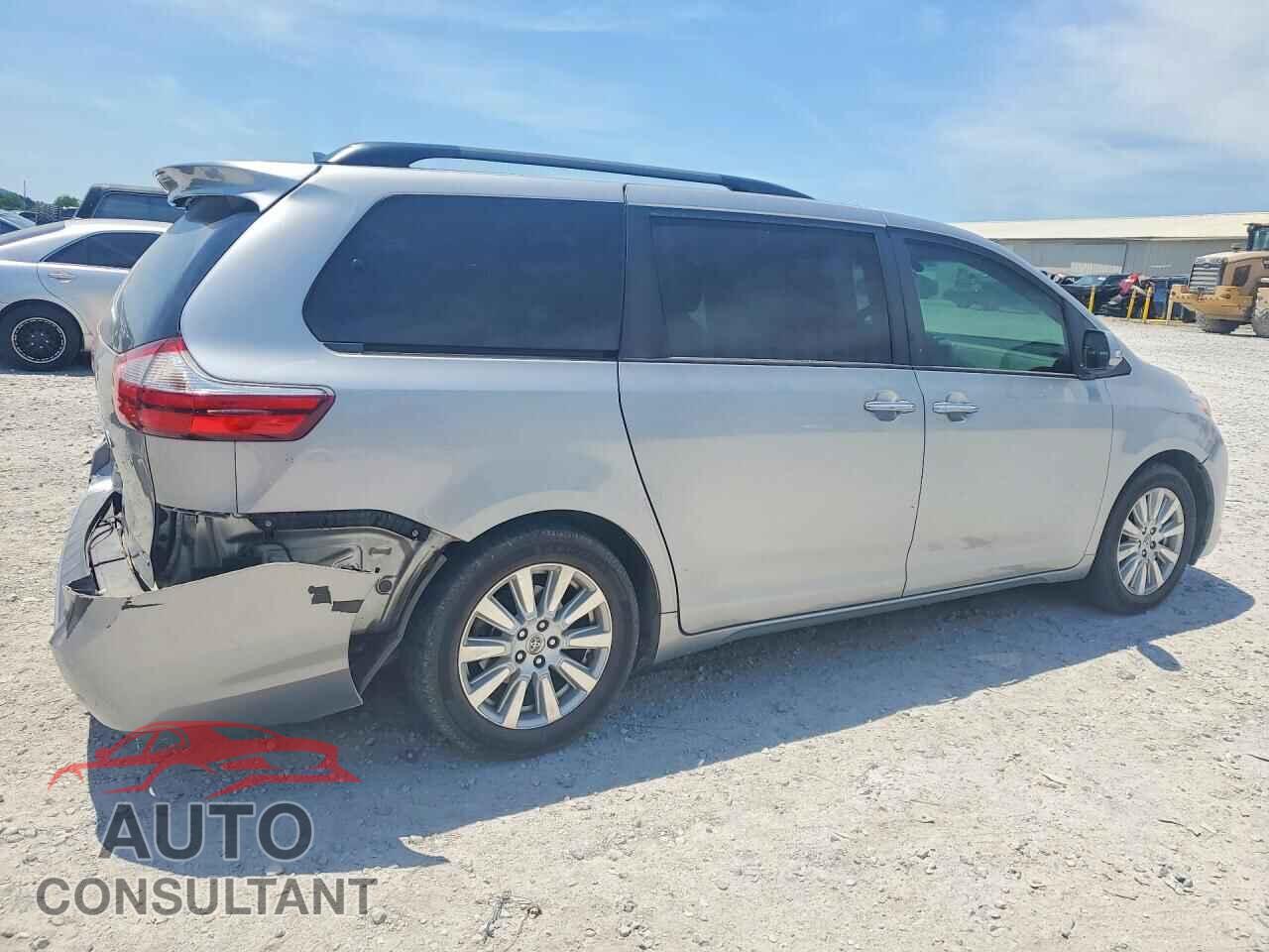 TOYOTA SIENNA 2017 - 5TDYZ3DC2HS824282