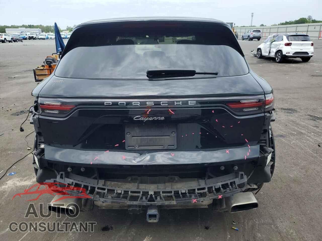 PORSCHE CAYENNE 2019 - WP1AA2AY4KDA14804
