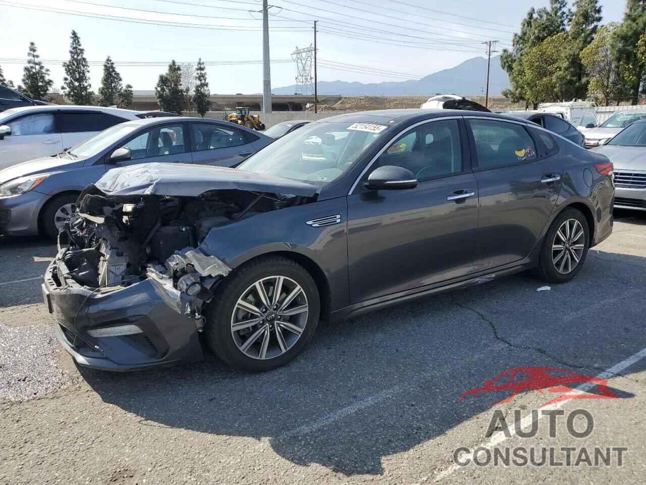 KIA OPTIMA 2019 - 5XXGU4L16KG307172