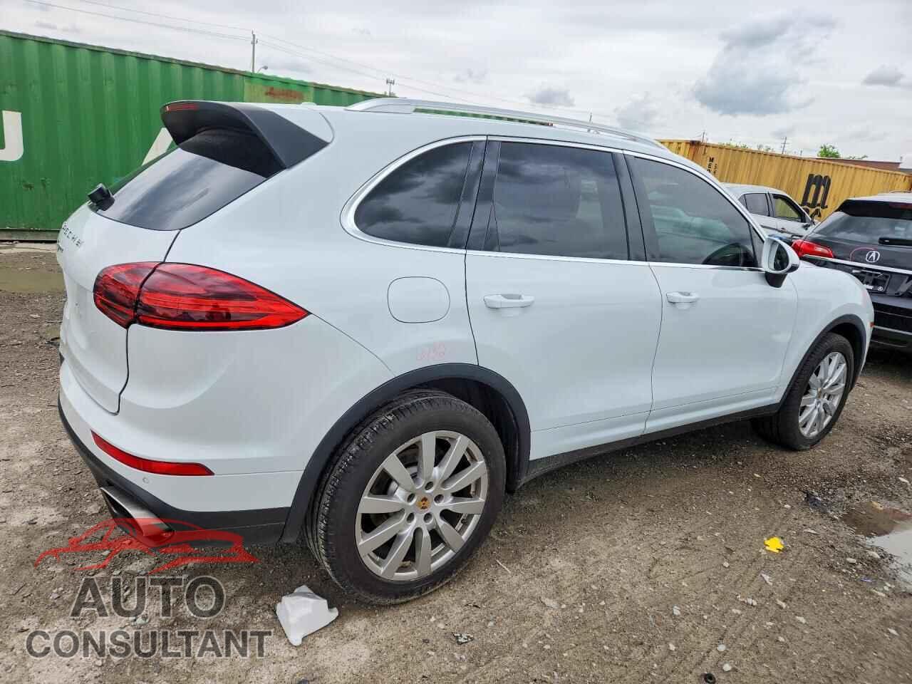 PORSCHE CAYENNE 2016 - WP1AA2A2XGKA15132