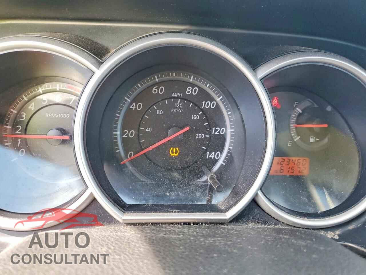 NISSAN VERSA 2010 - 3N1CC1AP1AL392080
