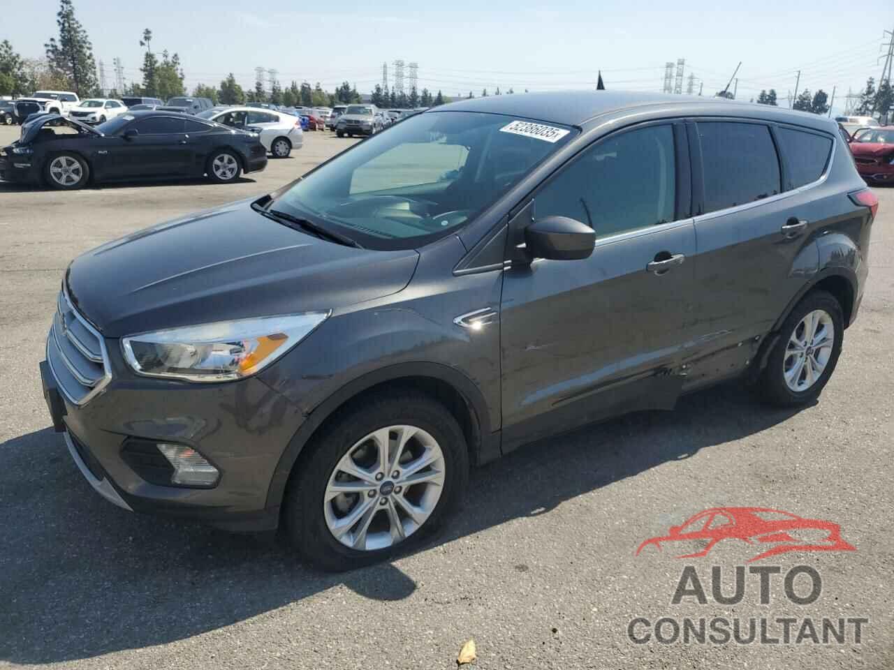 FORD ESCAPE 2019 - 1FMCU0GD6KUB04865