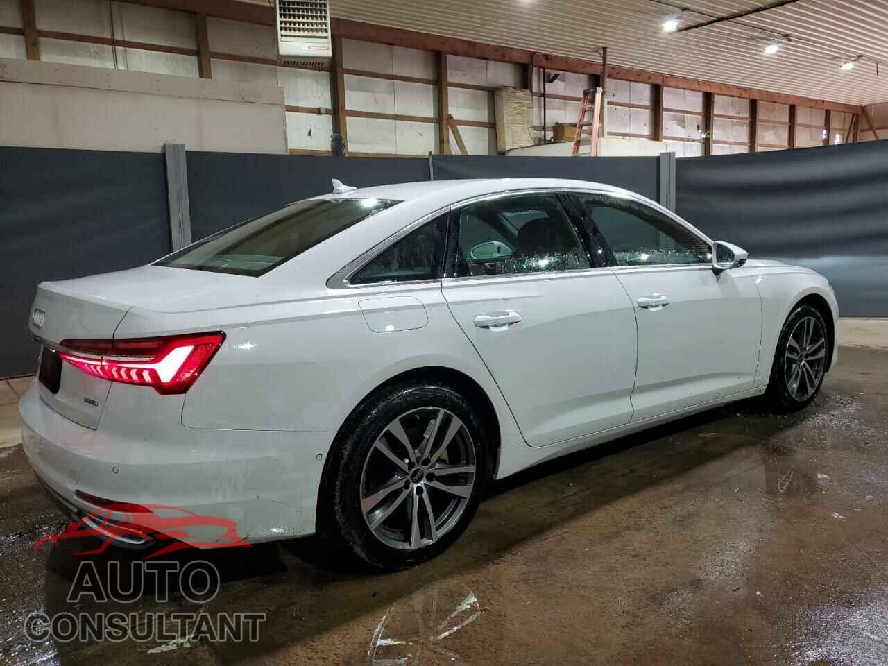 AUDI A6 2023 - WAUD3BF24PN021201