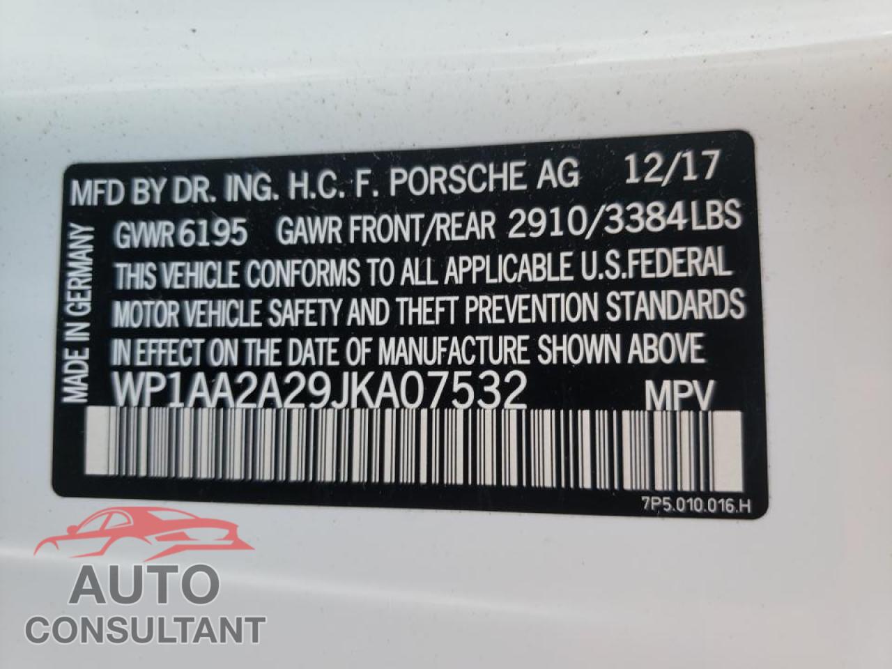 PORSCHE CAYENNE 2018 - WP1AA2A29JKA07532