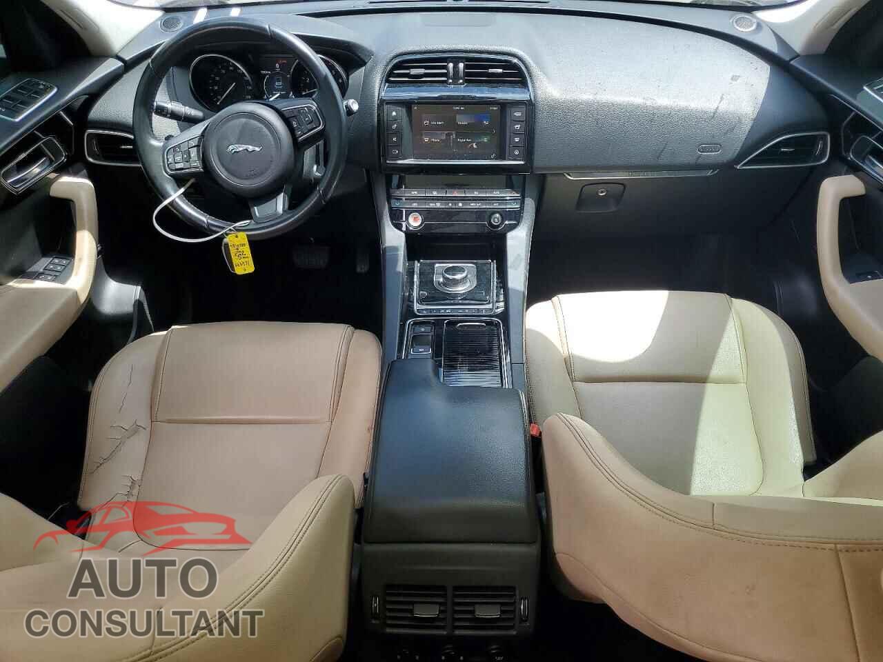 JAGUAR F-PACE 2018 - SADCJ2FX3JA323971