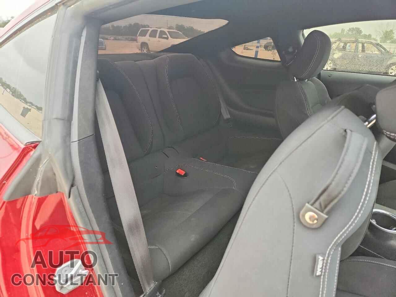 FORD MUSTANG 2018 - 1FA6P8TH2J5129910