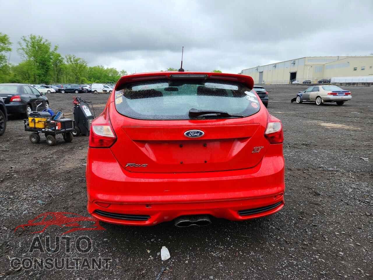 FORD FOCUS 2014 - 1FADP3L90EL329334