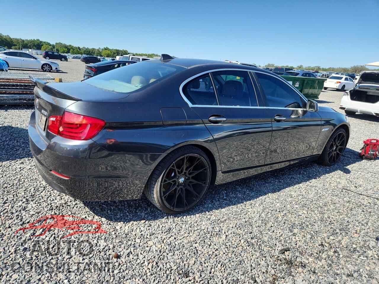 BMW 5 SERIES 2011 - WBAFR1C55BC742079