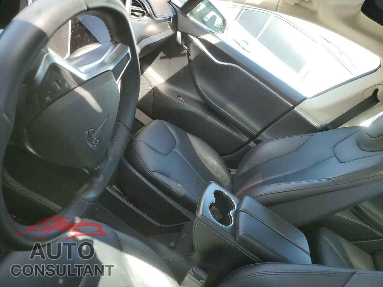 TESLA MODEL S 2014 - 5YJSA1H16EFP36314