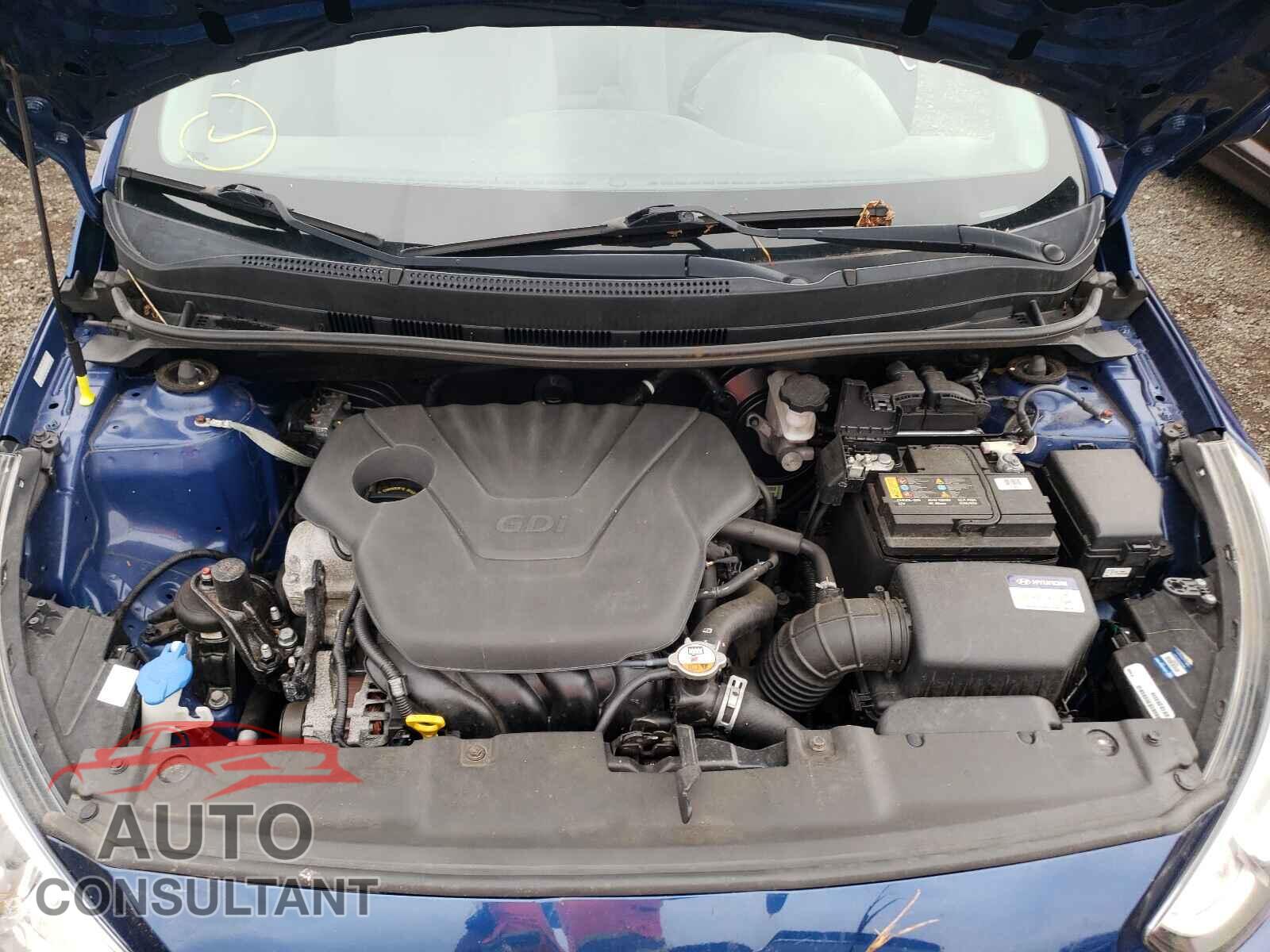 HYUNDAI ACCENT 2017 - KMHCT4AE8HU331639