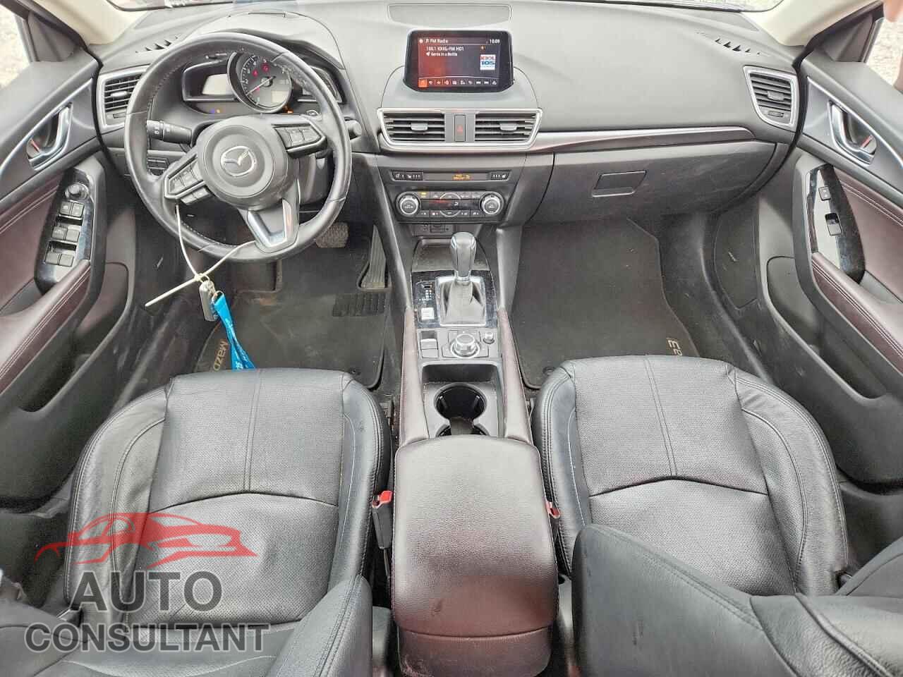 MAZDA 3 2017 - JM1BN1M33H1133040