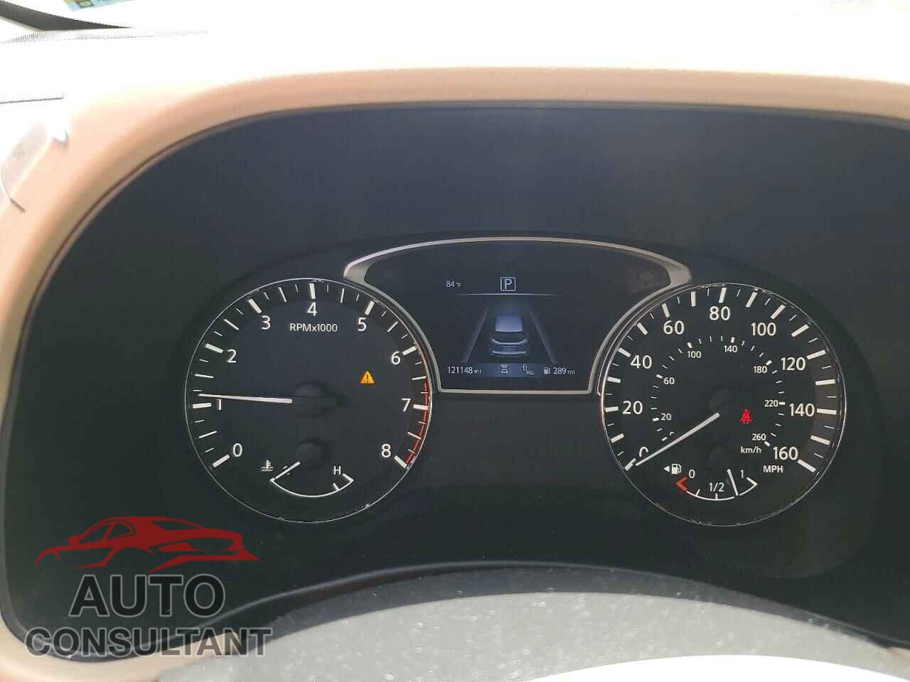 NISSAN PATHFINDER 2017 - 5N1DR2MN5HC681366