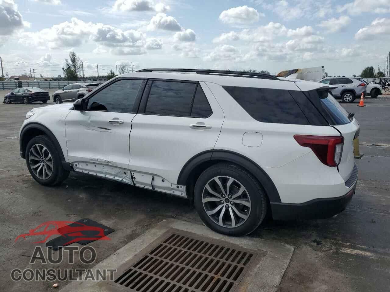 FORD EXPLORER 2024 - 1FMSK7KH1RGA88359