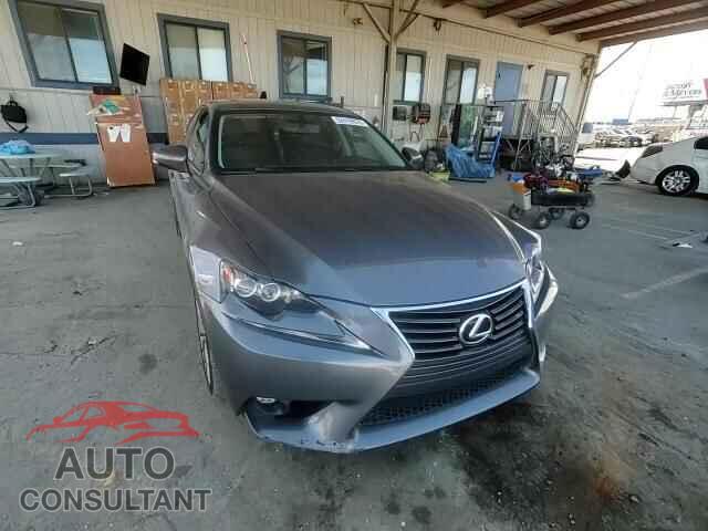 LEXUS IS 2015 - JTHBF1D20F5052148