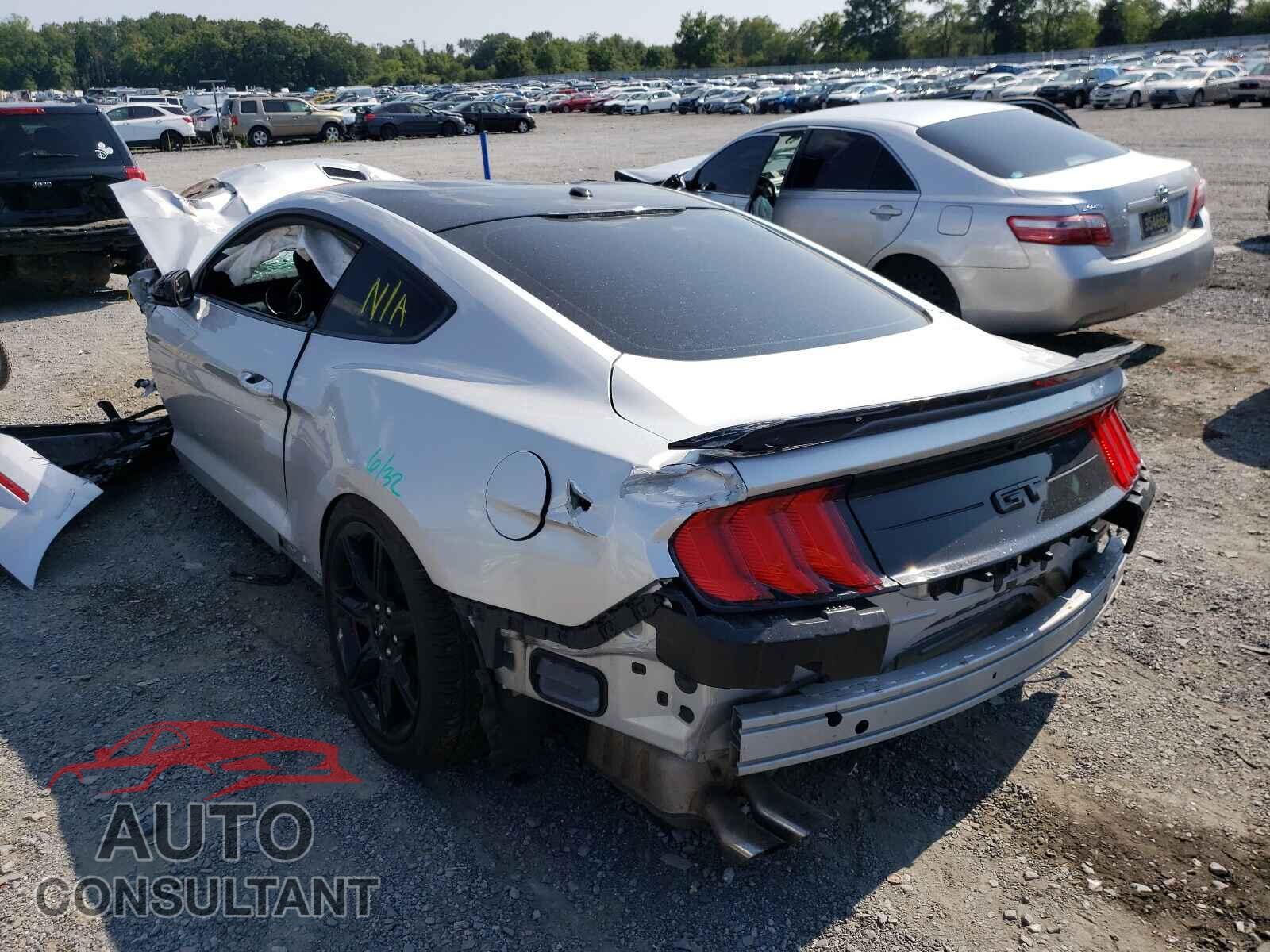 FORD MUSTANG 2018 - 1FA6P8CF1J5175131