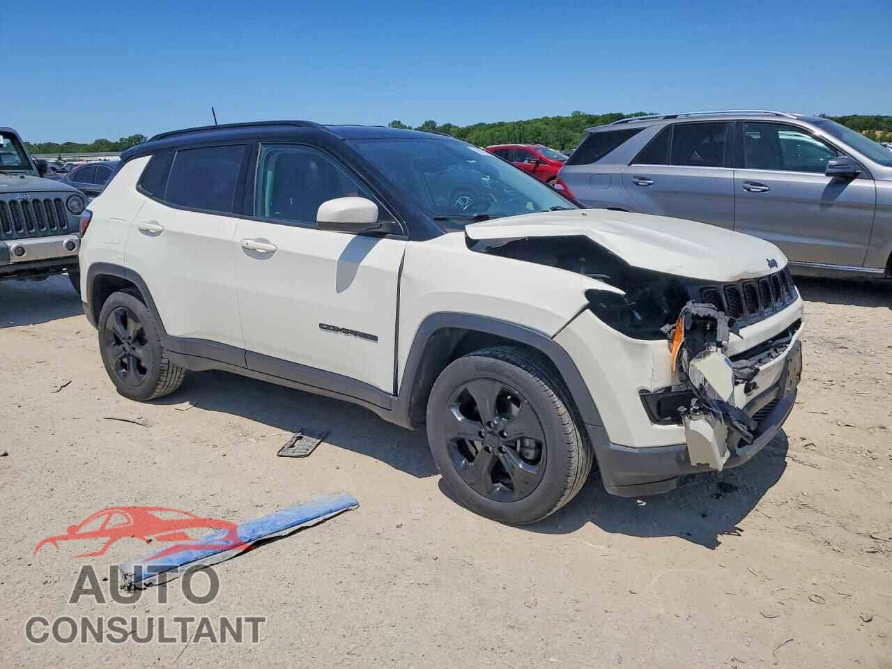JEEP COMPASS 2018 - 3C4NJDBB7JT315083