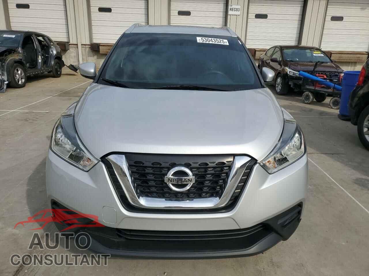 NISSAN KICKS 2019 - 3N1CP5CU3KL531304