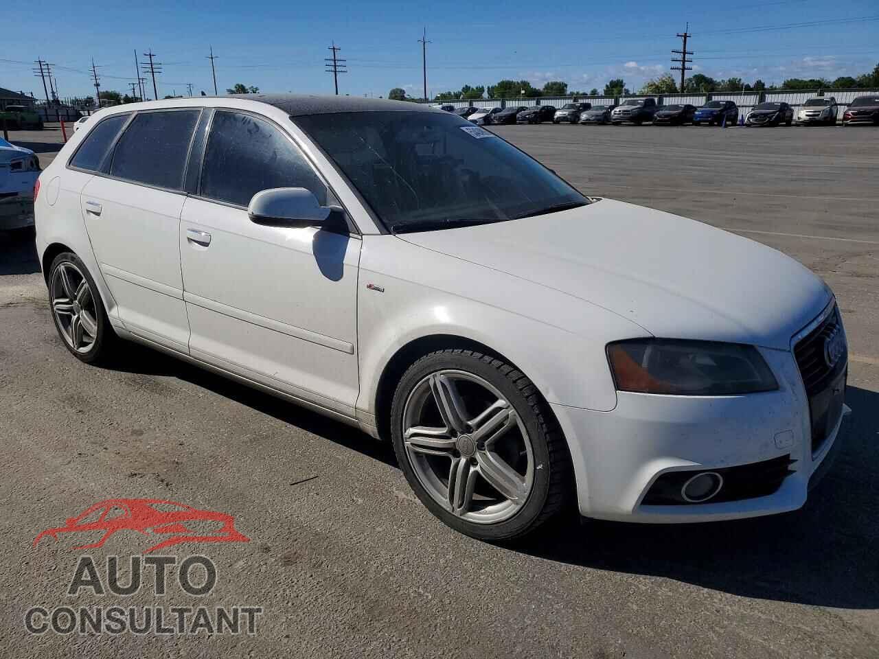 AUDI A3 2011 - WAUKJAFM2BA082989