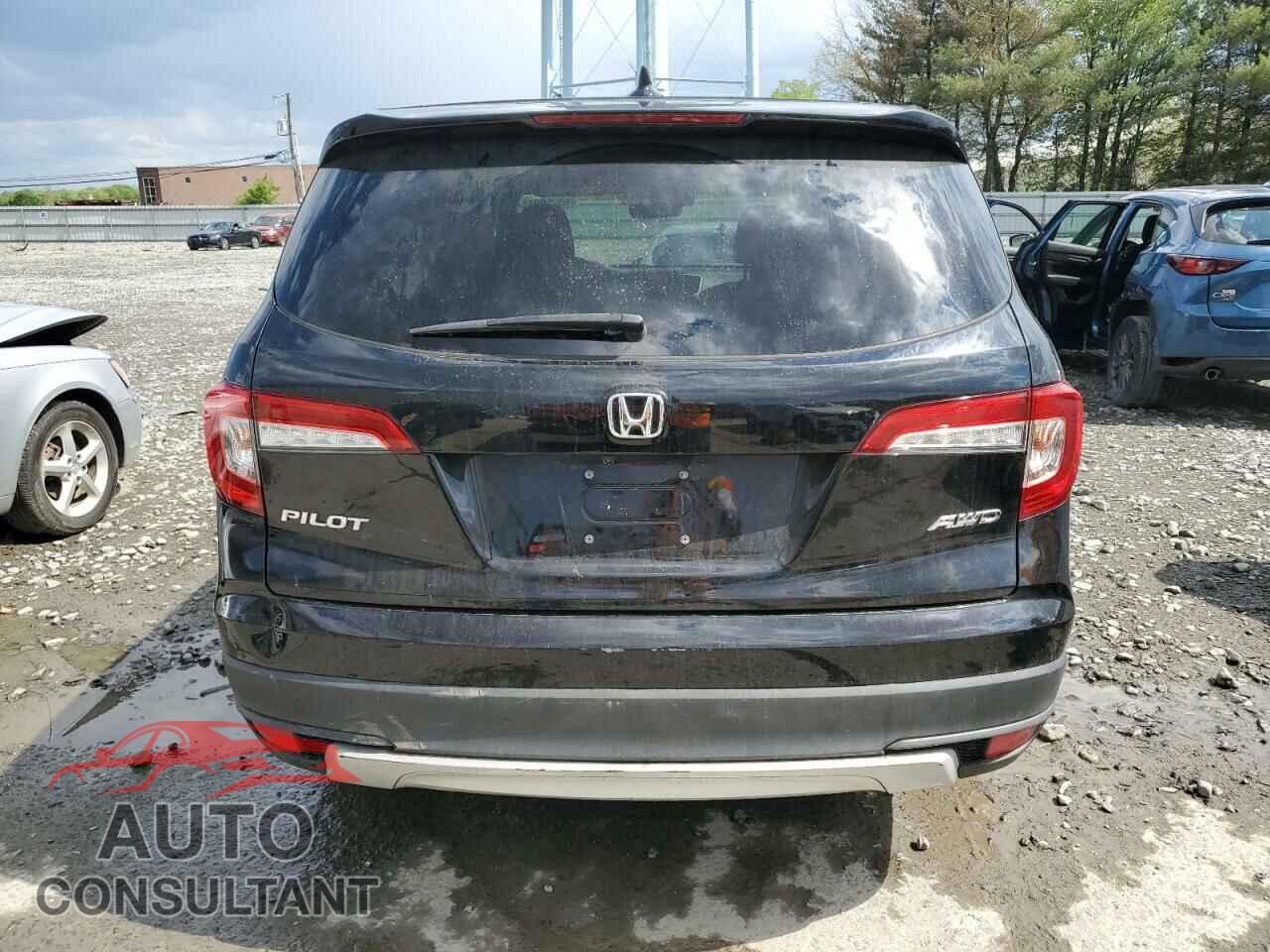 HONDA PILOT 2021 - 5FNYF6H56MB088564