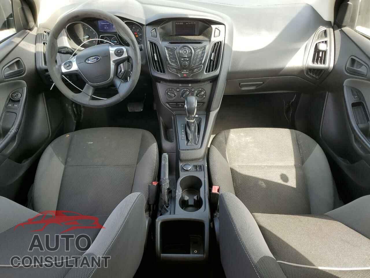 FORD FOCUS 2013 - 1FADP3E29DL145170