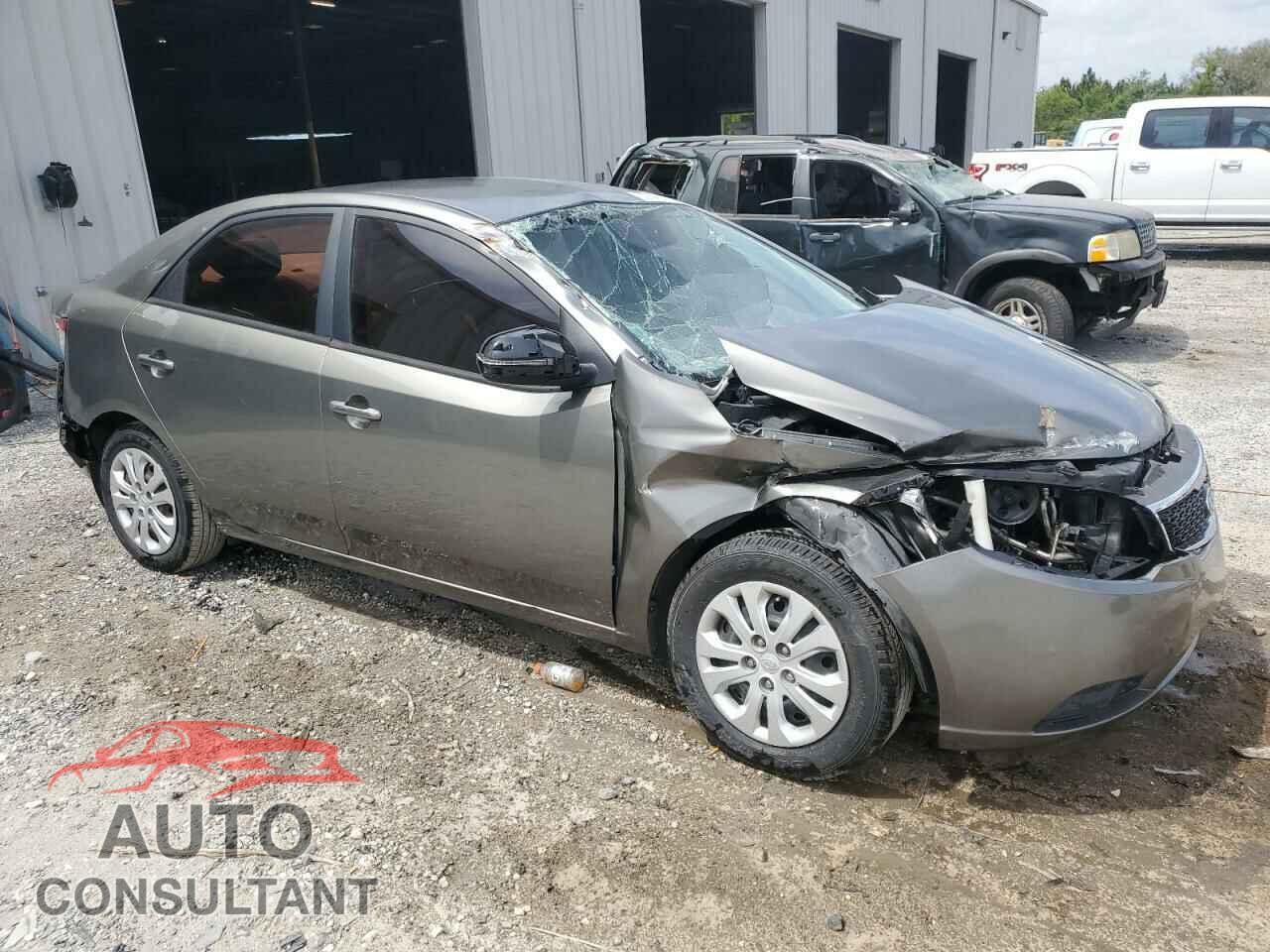 KIA FORTE 2012 - KNAFU4A22C5548401