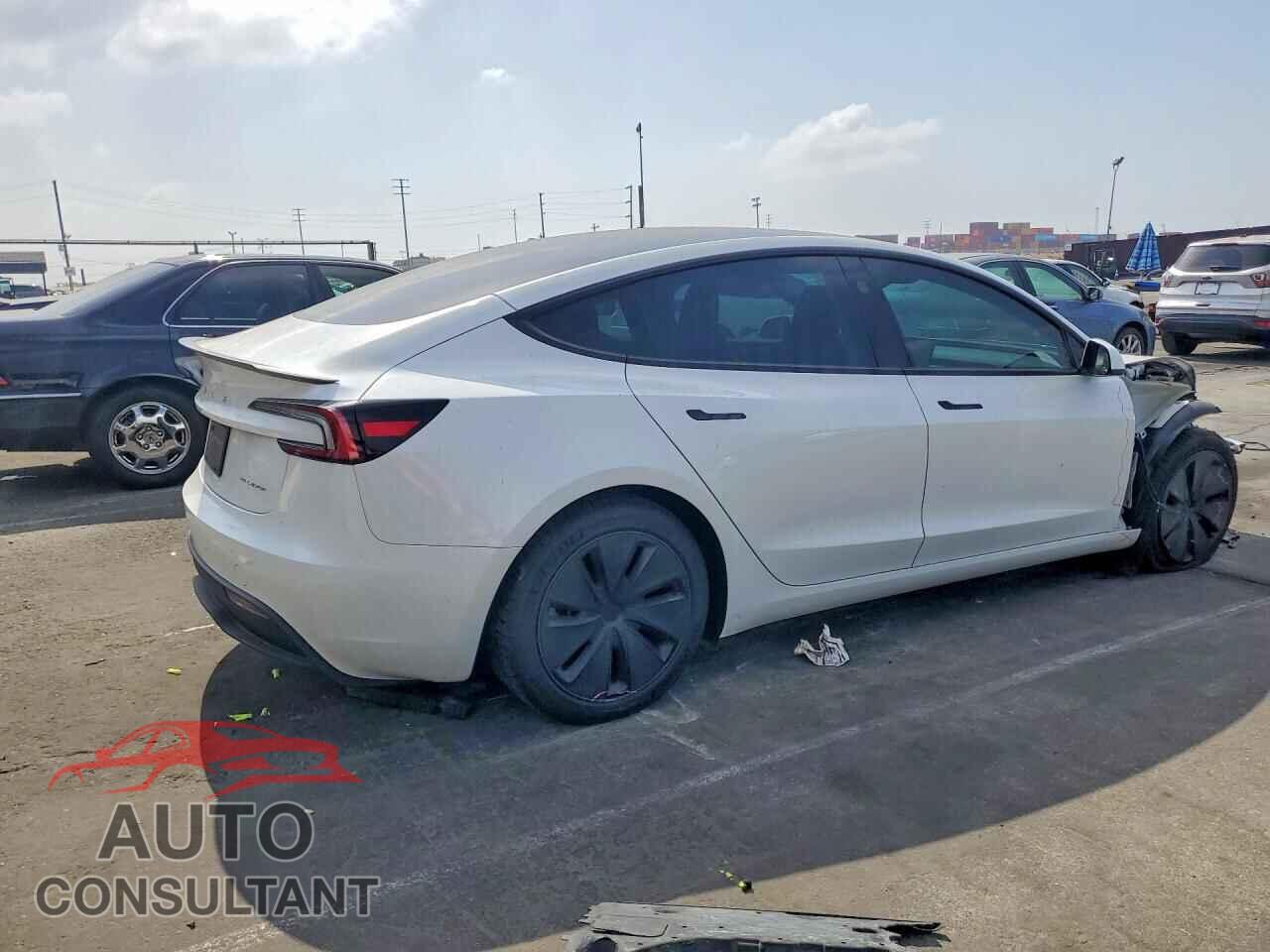 TESLA MODEL 3 2024 - 5YJ3E1EB7RF821609