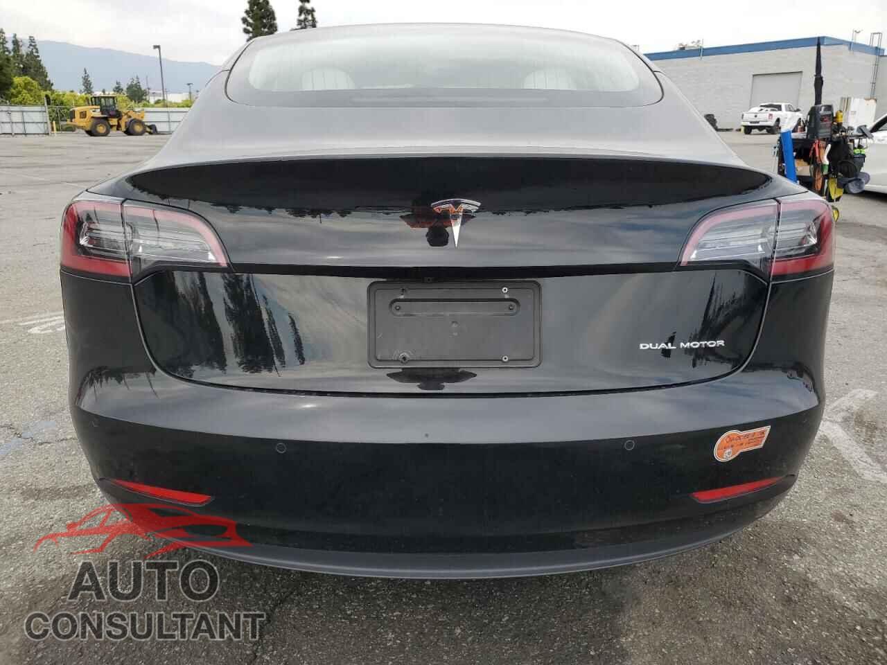 TESLA MODEL 3 2020 - 5YJ3E1EB5LF640029