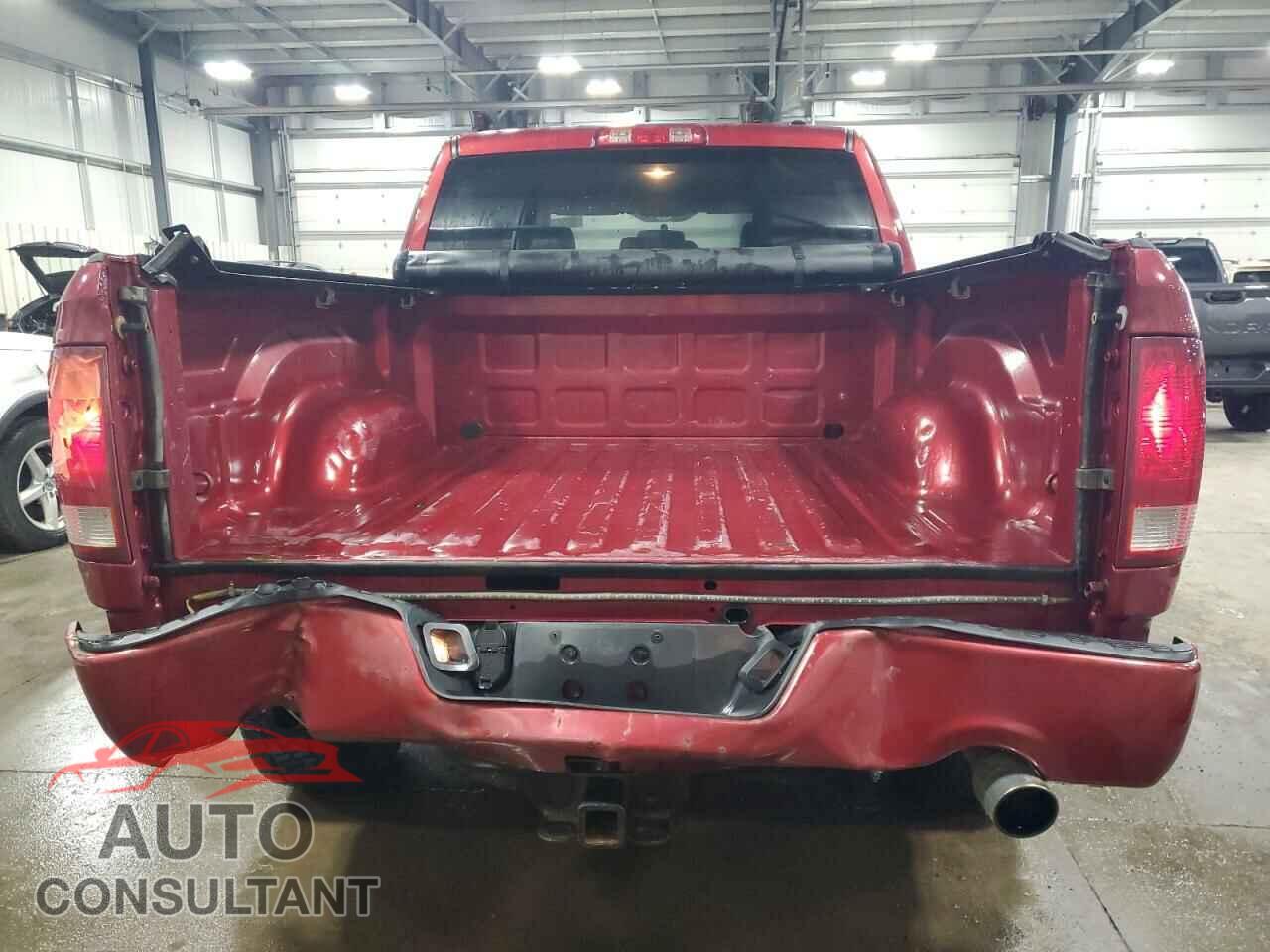 DODGE RAM 1500 2012 - 1C6RD7KT1CS196557