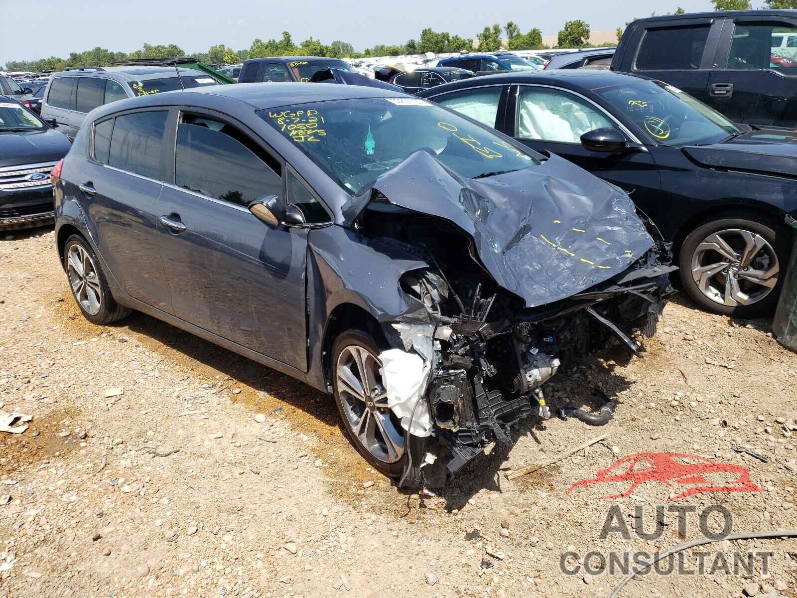 KIA FORTE 2016 - KNAFX5A82G5626392