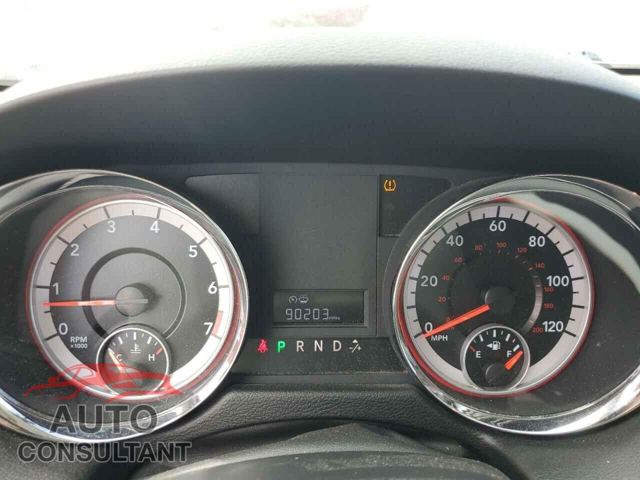 DODGE CARAVAN 2011 - 2D4RN3DG5BR683486